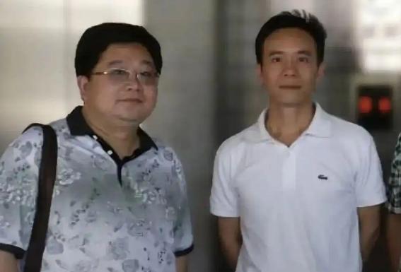 你是我教过的第一个学生。

“没有人会对一捧土产生情感，直到自己亲手垒起了一座。