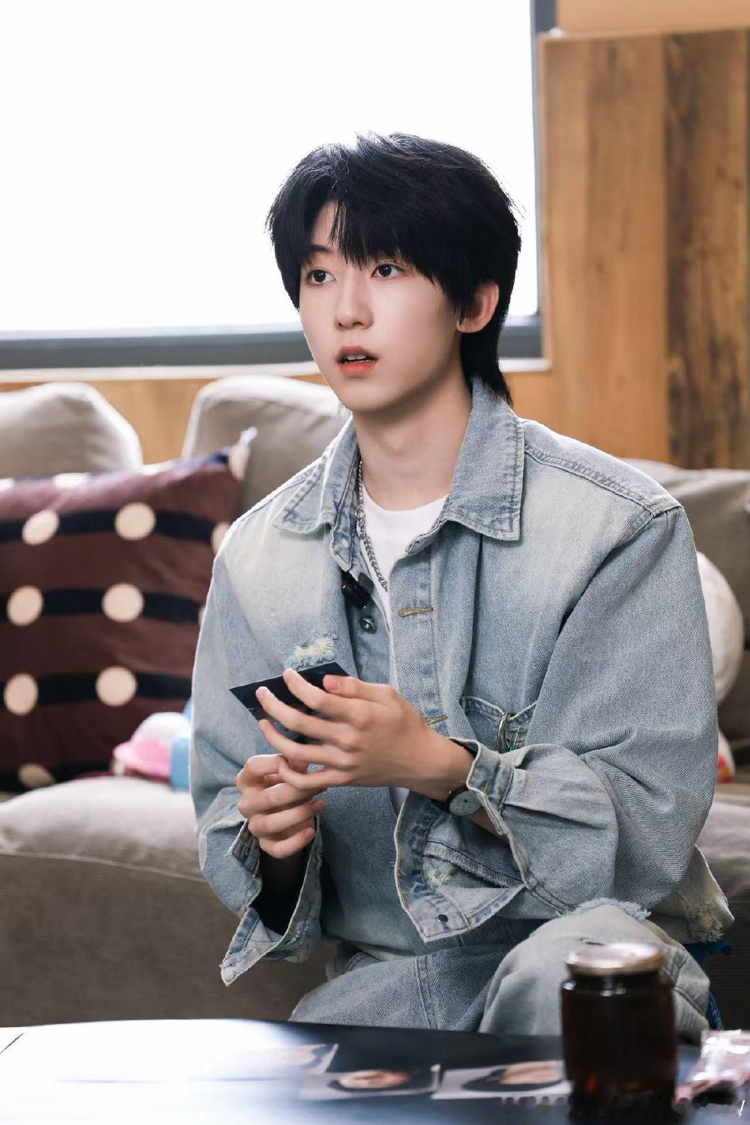 杨博文历经一个月公开的便利贴杨博文历经一个月终于公开的便利贴 哇塞 