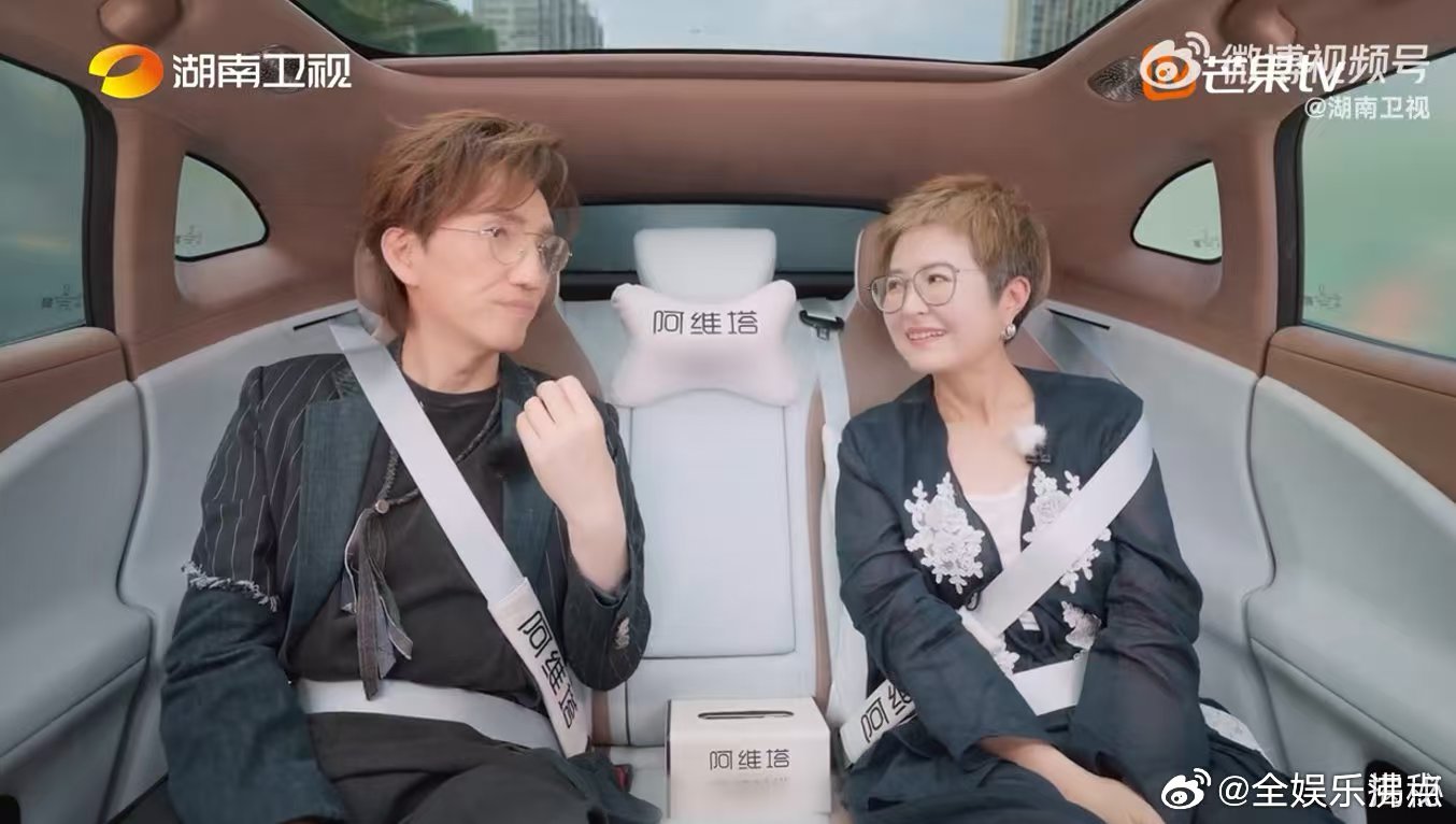 林志炫说一遍过是歌手指标湖南卫视背后谈及“一遍过”，林志炫觉得这是对听众的负责：