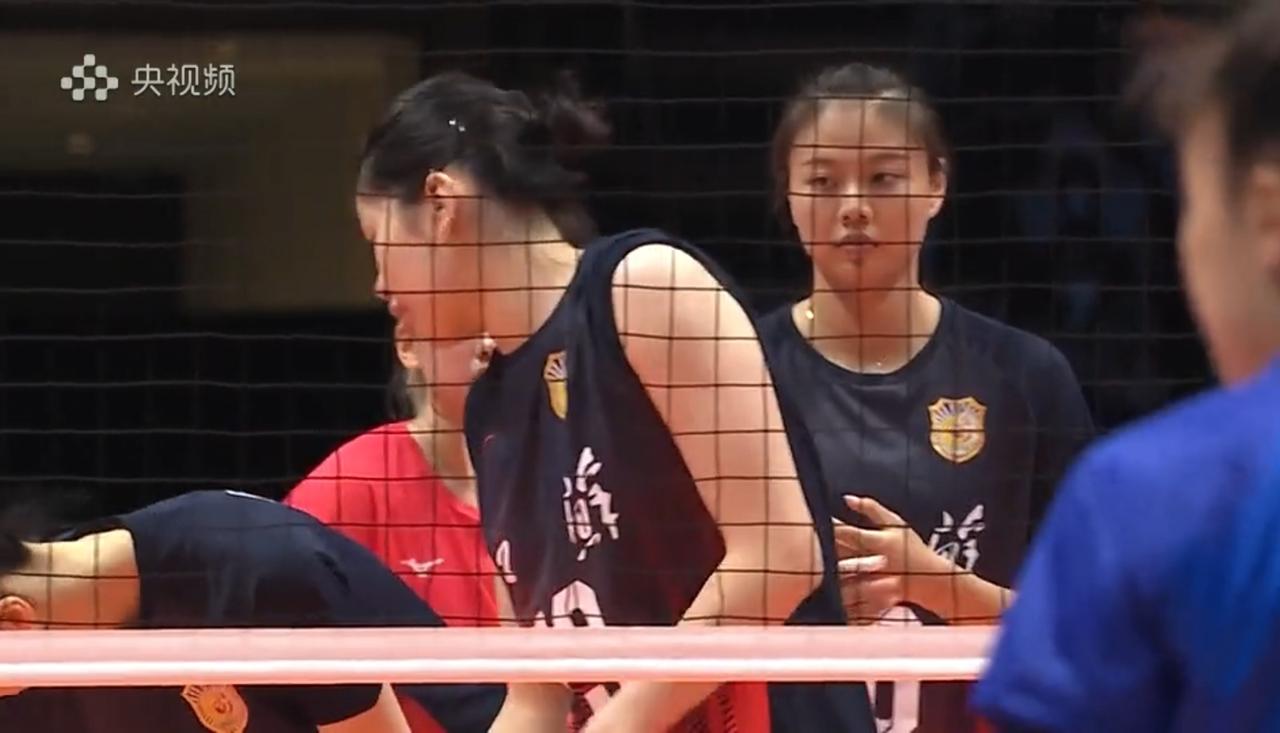 [女排全运会]小组赛:江苏——河南  实时战况:

        14日晚19