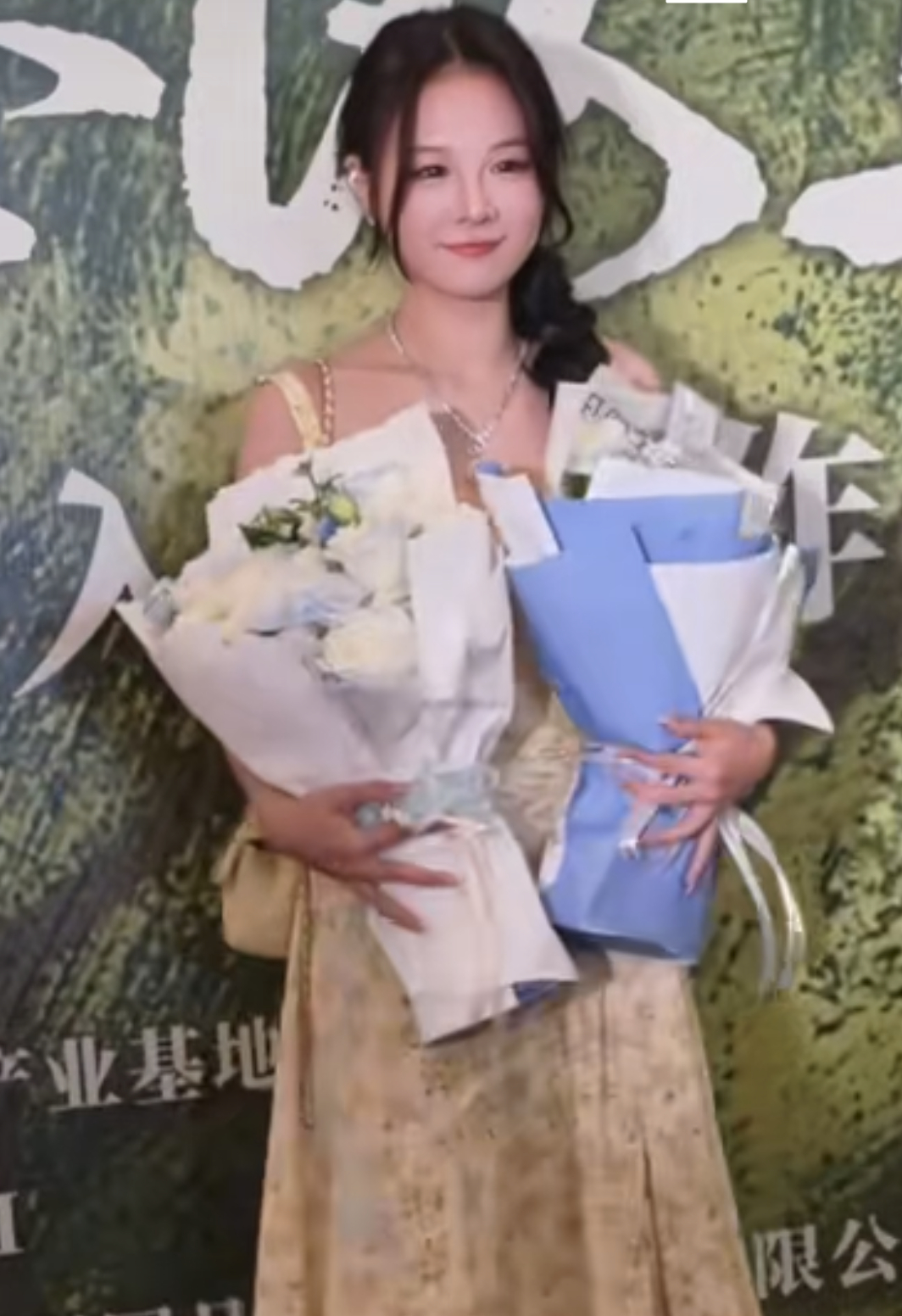 啊啊啊啊啊啊啊我去稚楚你怎么那么萌