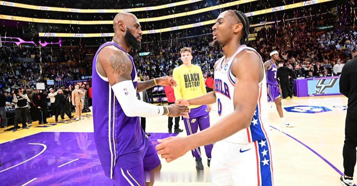据ESPN报道，随着勒布朗·詹姆斯自由球员去向迟迟未定，并进入第二周，联盟消息人