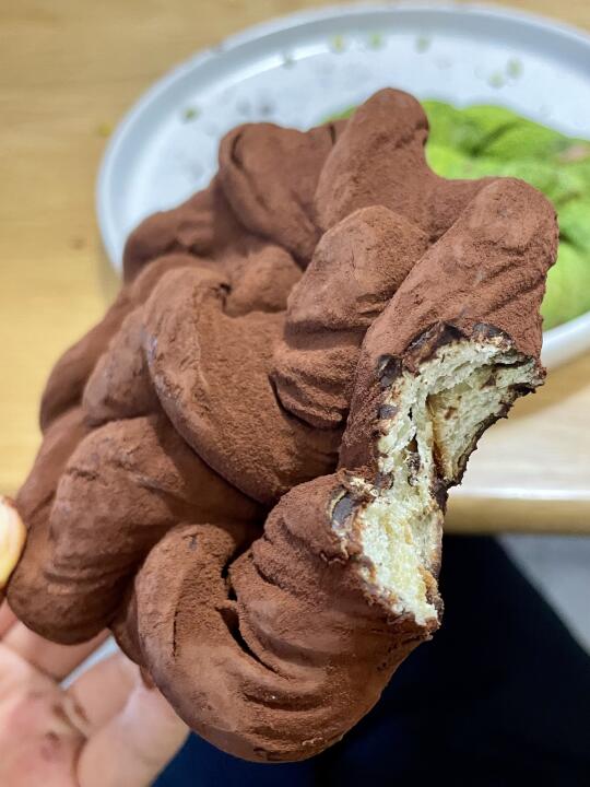 误食了三个碱水结
