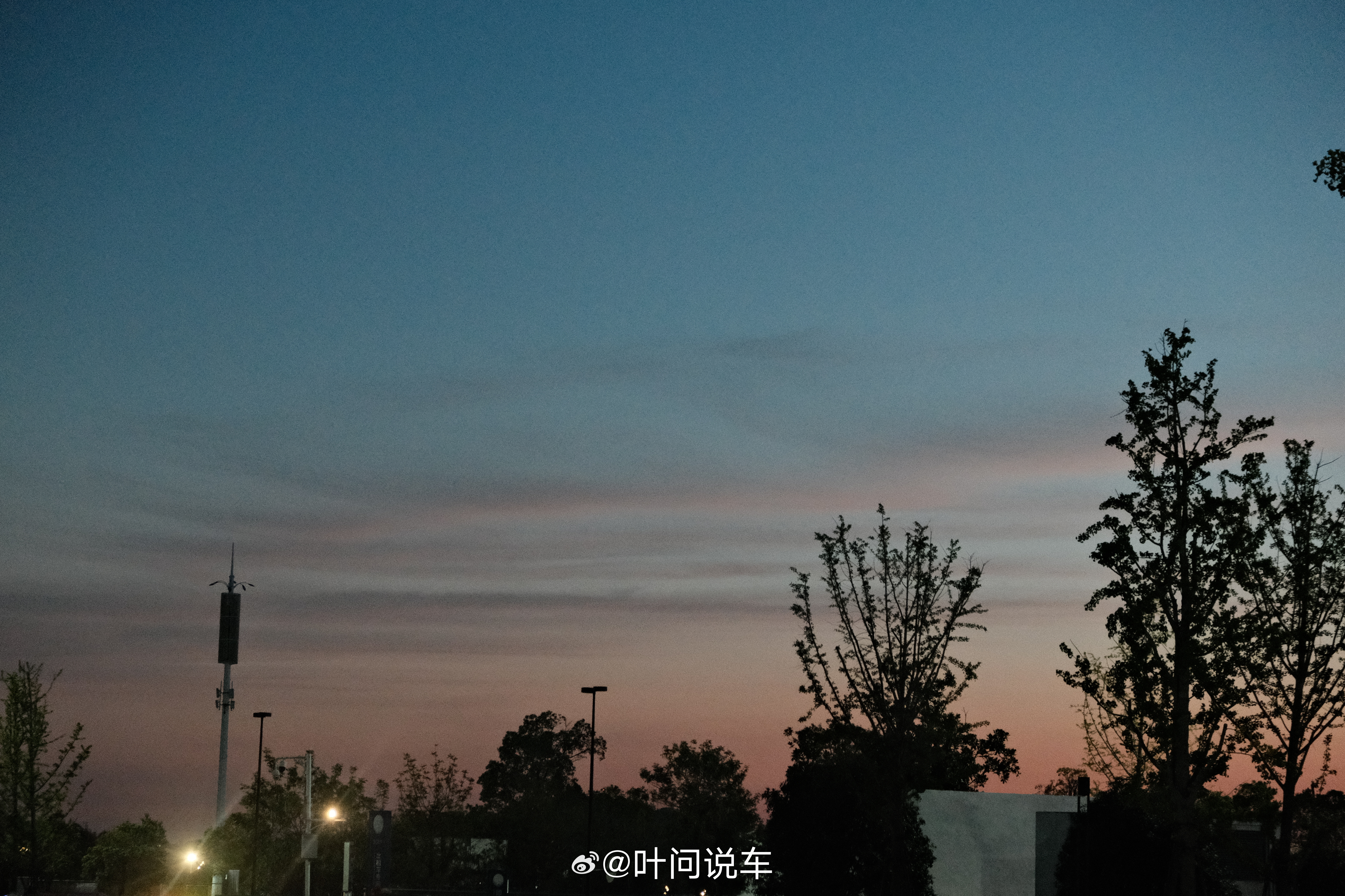 天气越热 晚霞越美[生病]武汉高温预警 ​​​