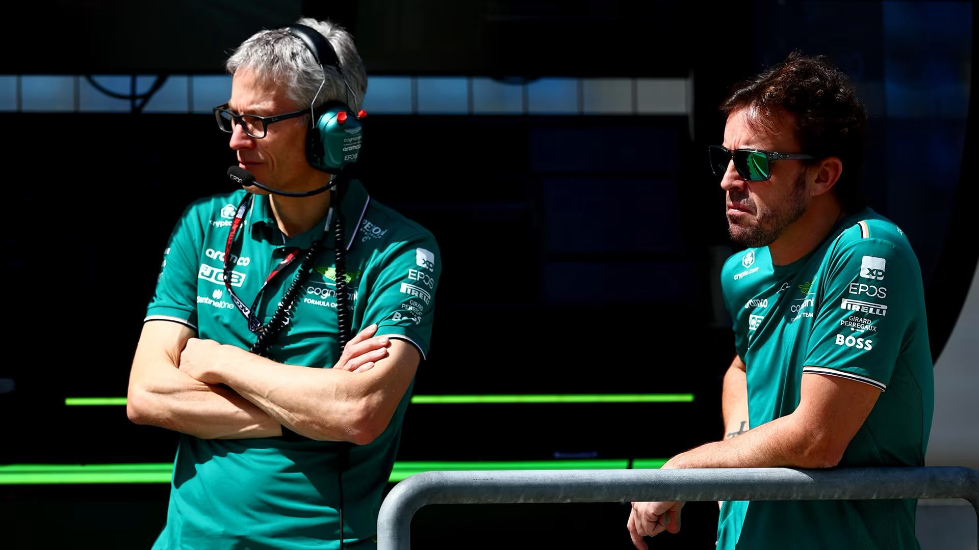 f1 阿斯顿·马丁车队首席赛道官Mike Krack谈到阿隆索的未来时表示：“他