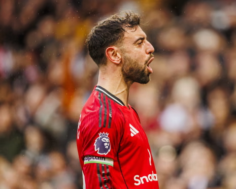 太阳报记者Samuel Luckhurst：曼联已向布鲁诺·费尔南德斯保证，今年