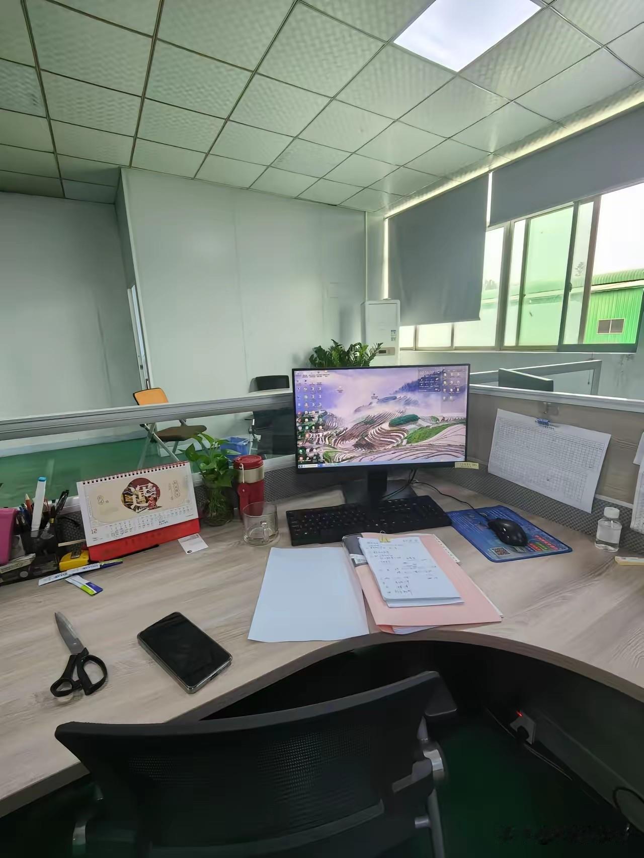 在单位，要学会“上班”！

你永远会发现，在单位上班，混的好的人从来不是能力强的