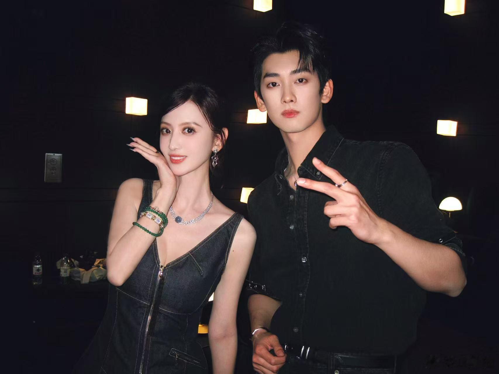 李孝谦冰湖重生纯正姐狗味 冰湖重生里的李策也太讨喜了，自带小太阳属性，走到哪热闹