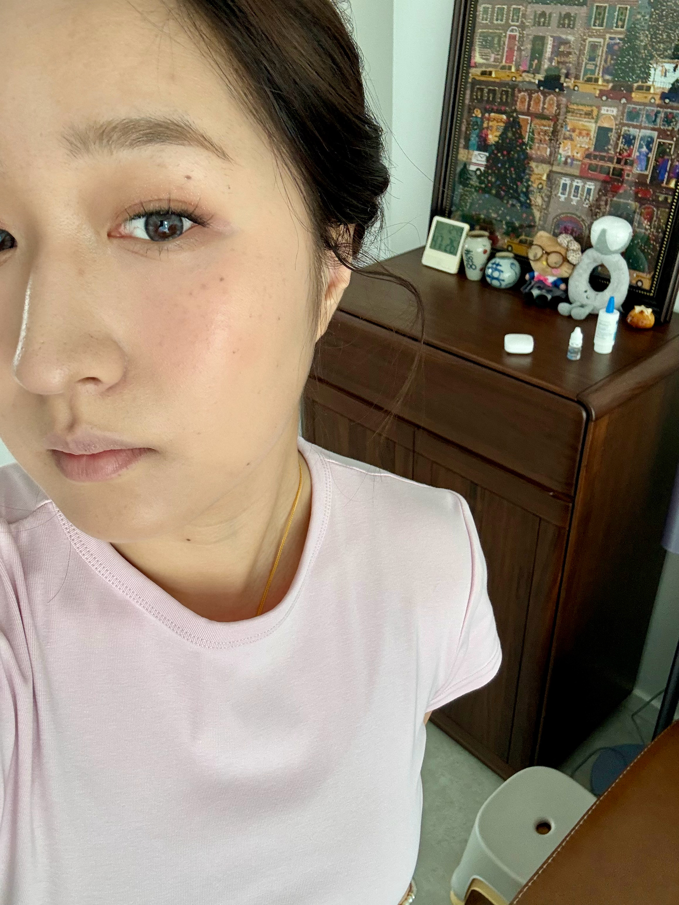 山姆小沙发成了我的化妆沙发了还是感觉三角粉扑要比正常的好用这个我是在商场随便买的