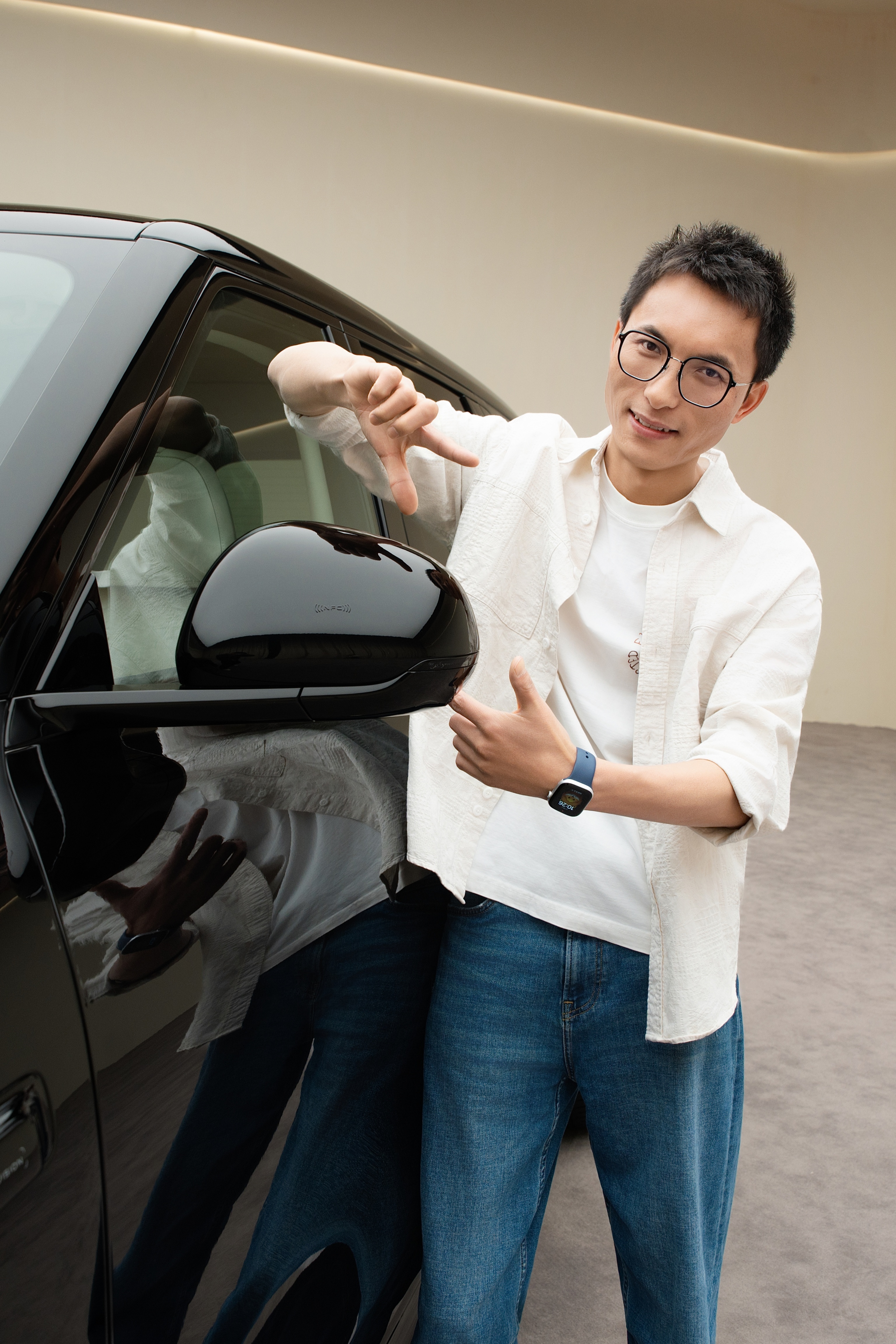 今日份快乐是智己给的～车和人，哪个更帅？智己这次把LS8的空间真玩明白了，五座版