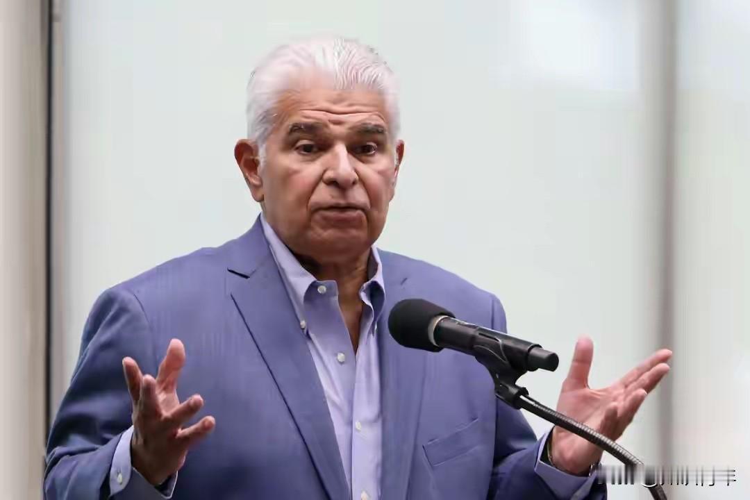 大把钞票揣进包里后，巴拿马总统对中国马上换了个态度。

近日，中国驻巴拿马使馆发