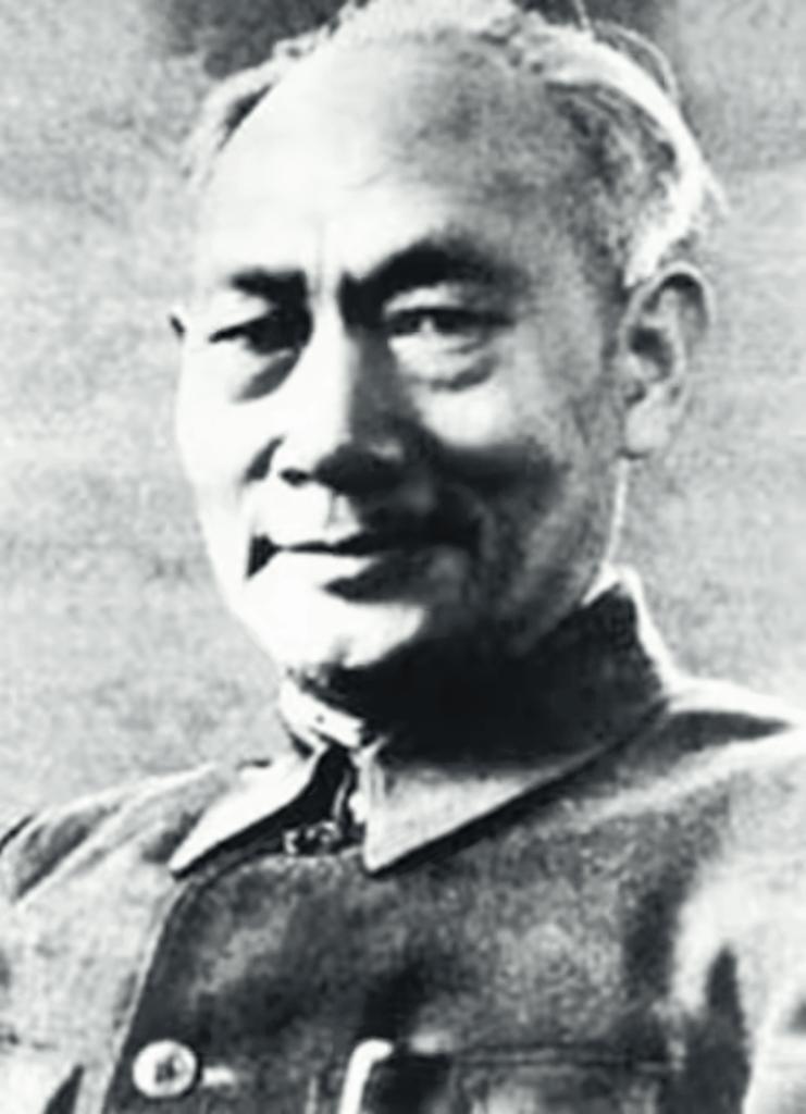 1934年，国民党少将莫雄救下近9万红军，1951年却被判处死刑，毛主席下令：此