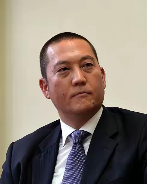 炸穿台湾政坛！蒋友松执意迁走两蒋悬棺，半世纪漂泊终要归乡！

蒋家第四代蒋友松决