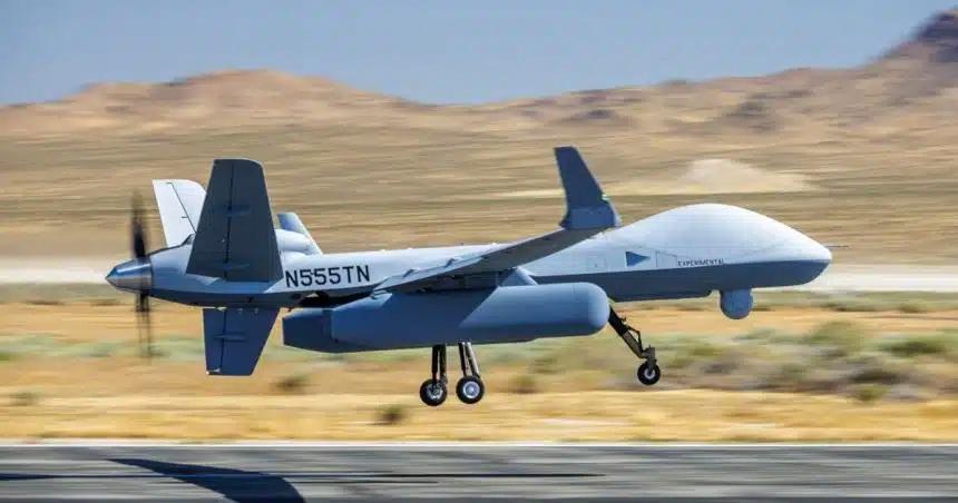 MQ-9B预警无人机首飞，或成隐身战机杀手！

当预警无人机蜂群组成天网，隐身战