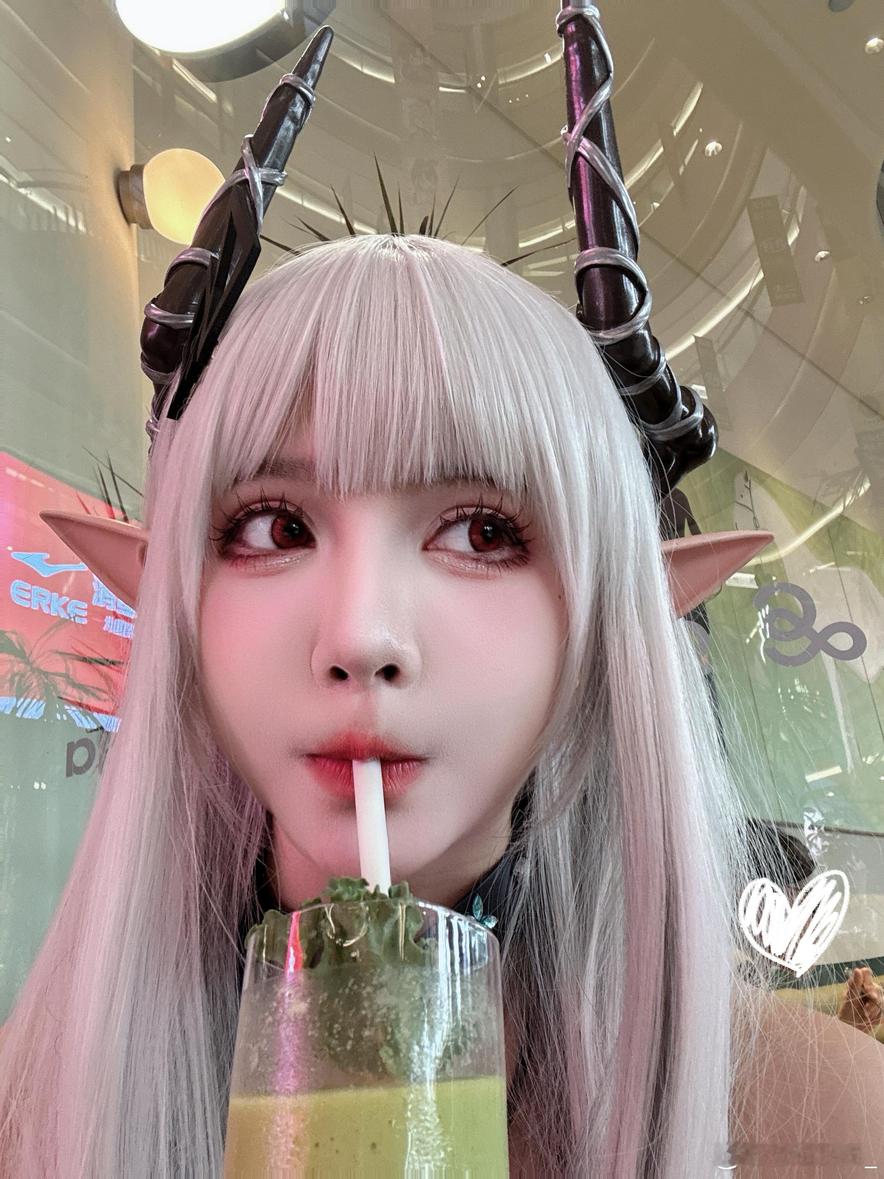 好烦好烦真的要鼠了 ​​​