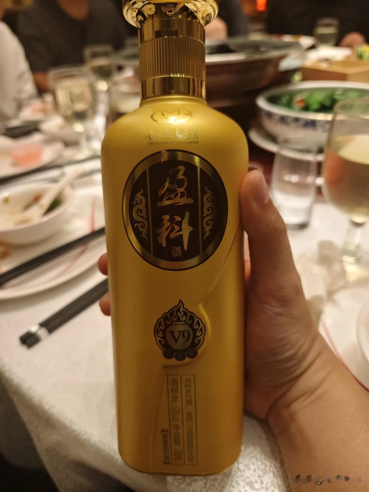 一直有人在说AI替代律师的事情，确实行业做了不少工作，某种程度上也确实替代了律师
