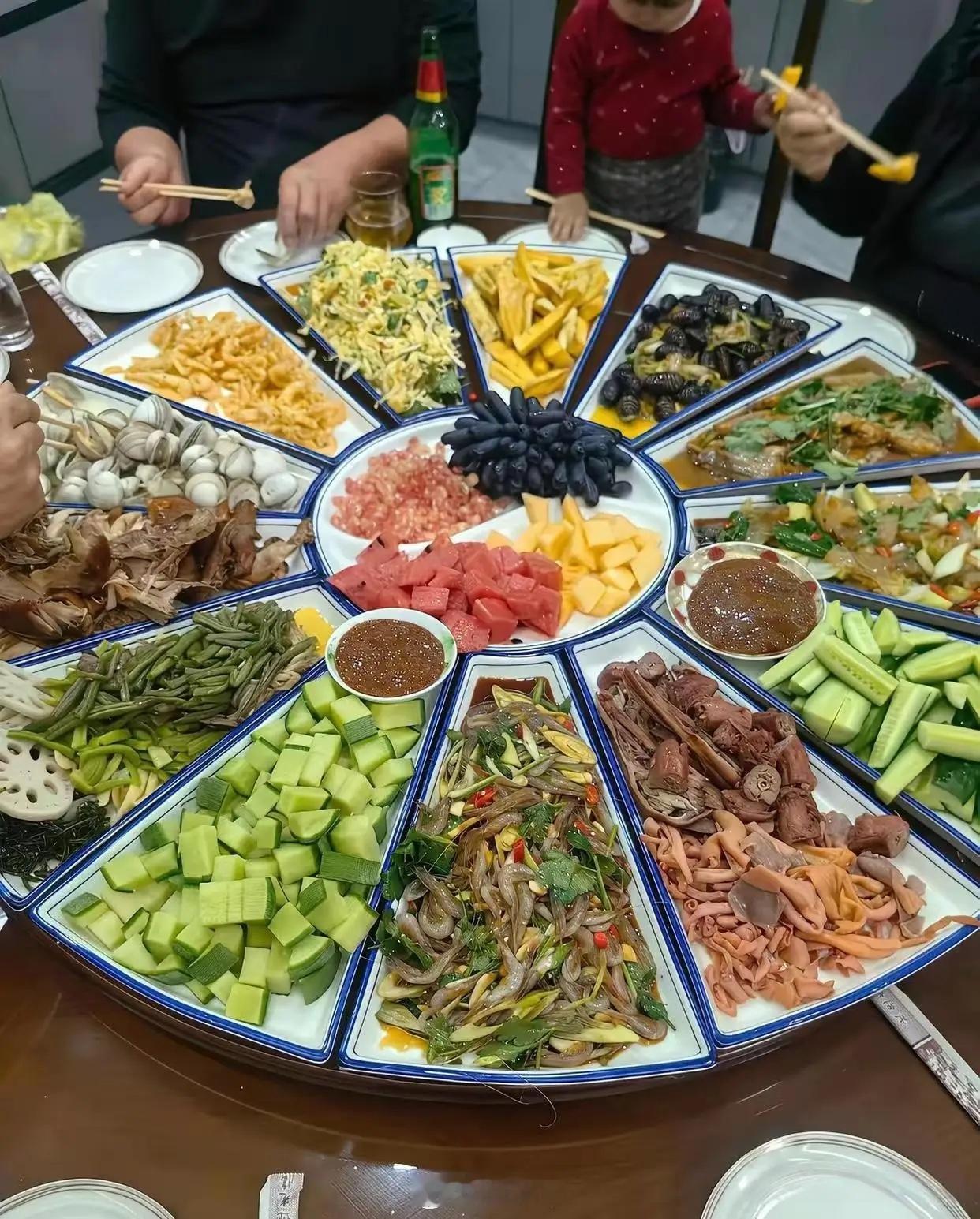 这一桌子感觉没一个好菜 