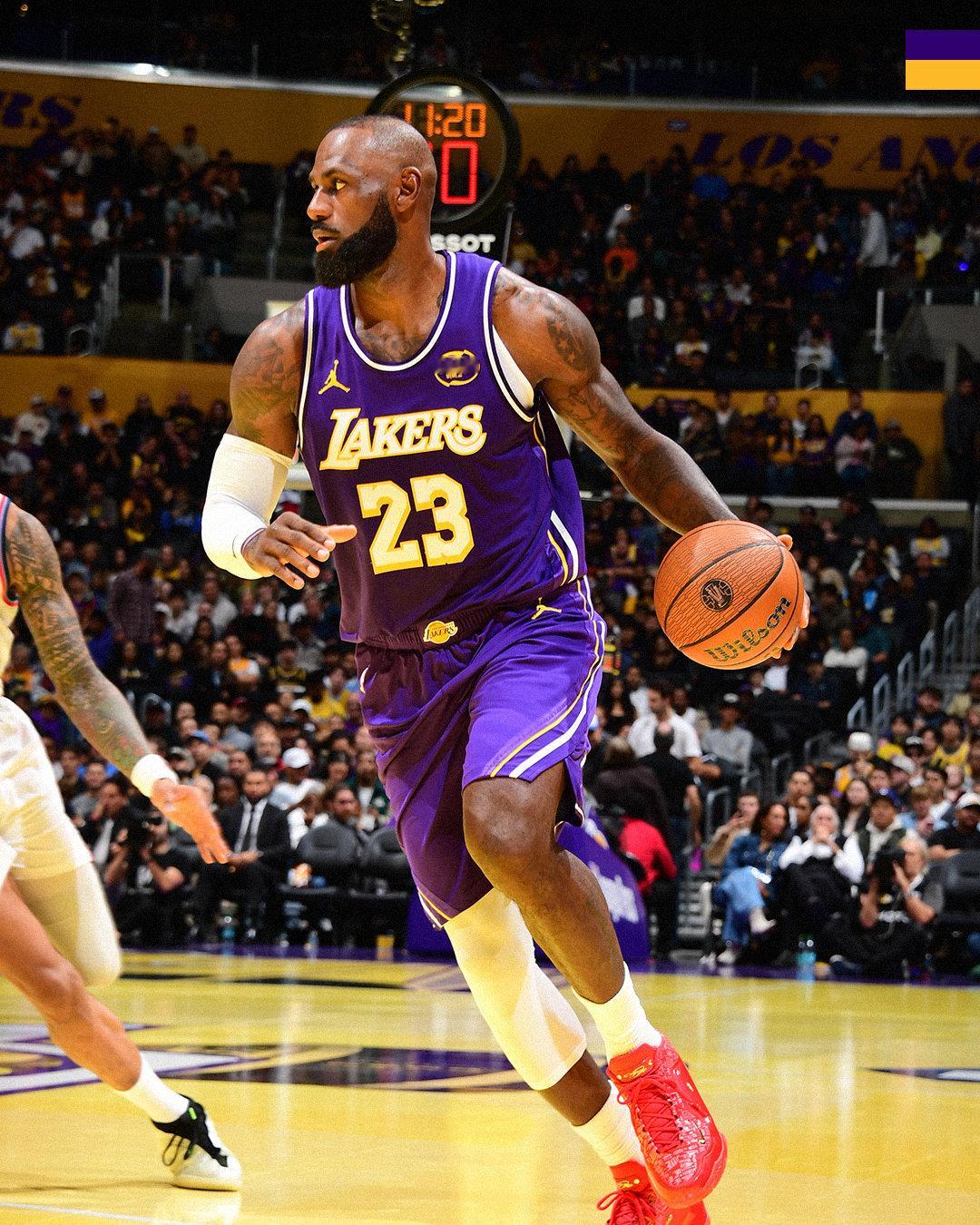 洛城德比 | 第三节🔚湖人9️⃣8️⃣ - 9️⃣3️⃣快船前三节湖人已拿下8