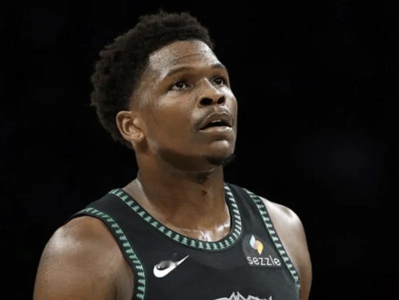 Shams：爱德华兹将缺席首轮剩余比赛，开始休息和康复
04月27日讯 今日，E