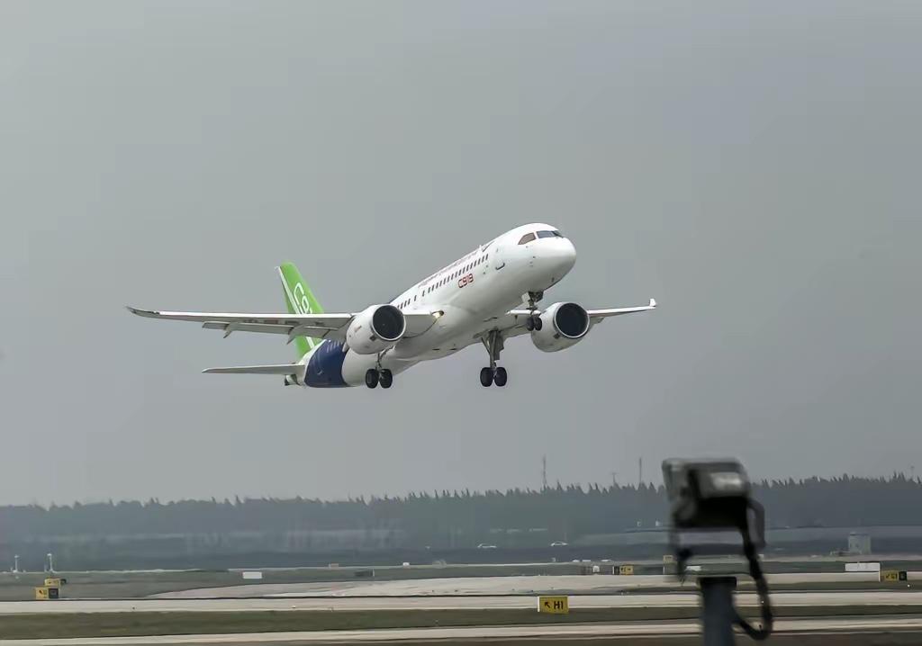 以牙还牙！
既然欧美带头不发给中国适航证，那么中国一样有办法应对欧美。
中国一样