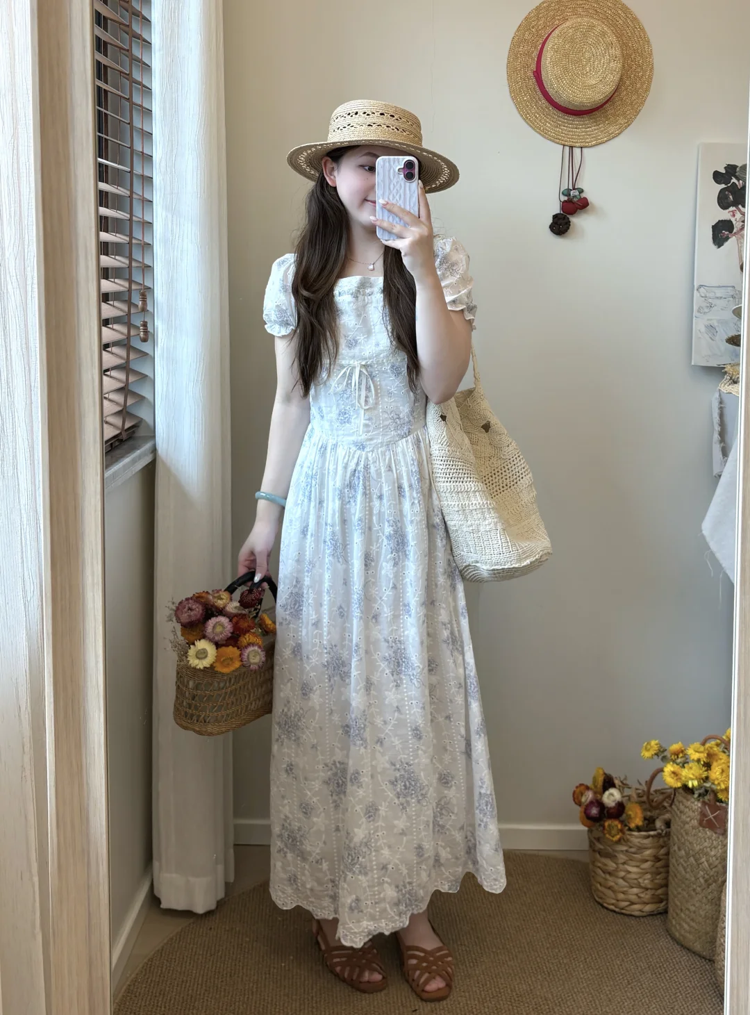 🧊淡淡蓝花的连衣裙～