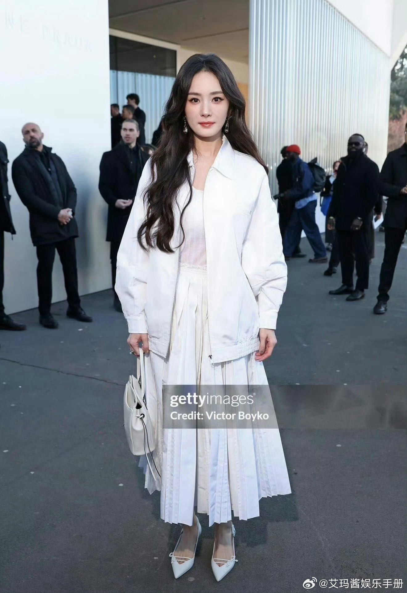 杨幂 唐嫣 刘亦菲 三位85🌸时装周状态，你Pick谁？ 