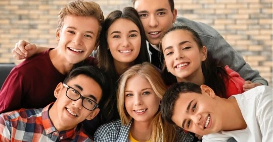 交朋友找对象要找真心盼着你好的人好的关系从来不是攀比、打压、嫉妒，而是你变好我真