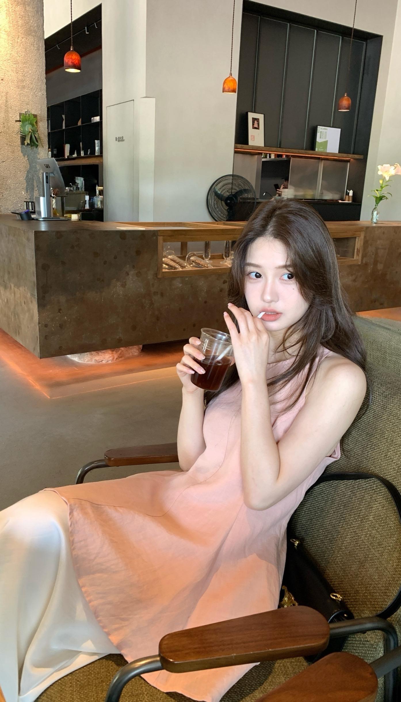 开心就会很漂亮。