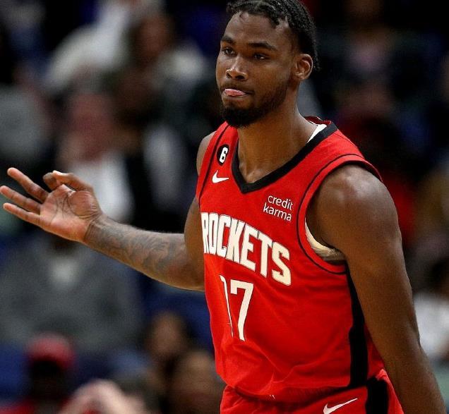 火箭队的伊森在3月份的时候，三分投篮真的是手感冰凉，根据数据统计显示，在整个3月