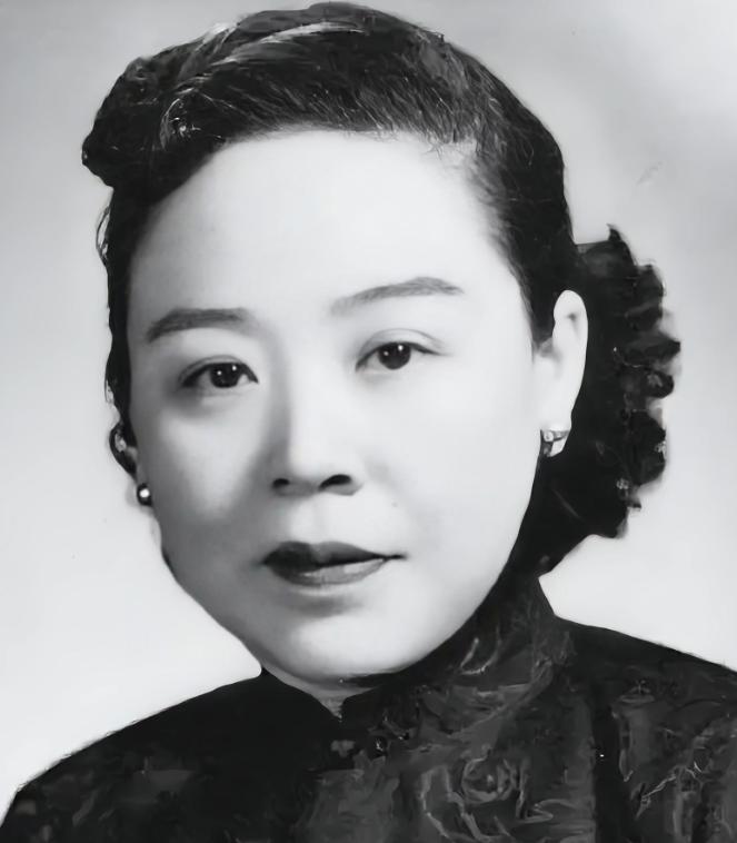 1930年，白崇禧出差时找了一个情妇，白妻逼着他斩断孽缘，可情妇已经生有一子要如