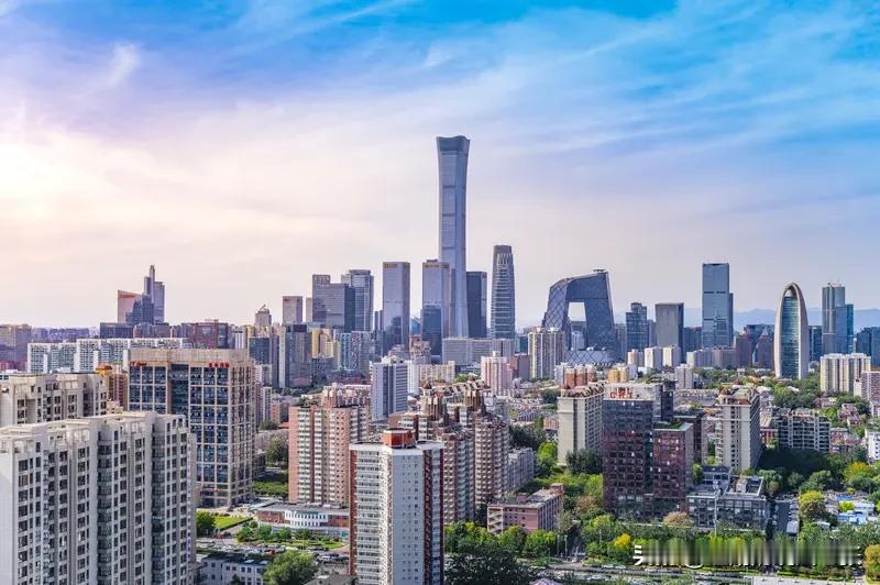 北京房地产新政出炉，着实亮点颇多。公积金二套房首付比例从3成降至2.5成，这让不