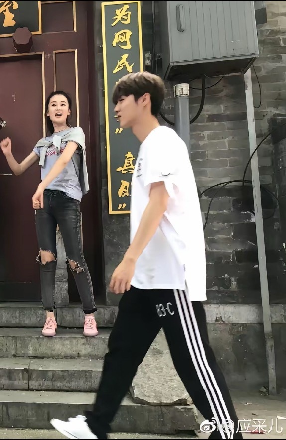 老公一直走花路