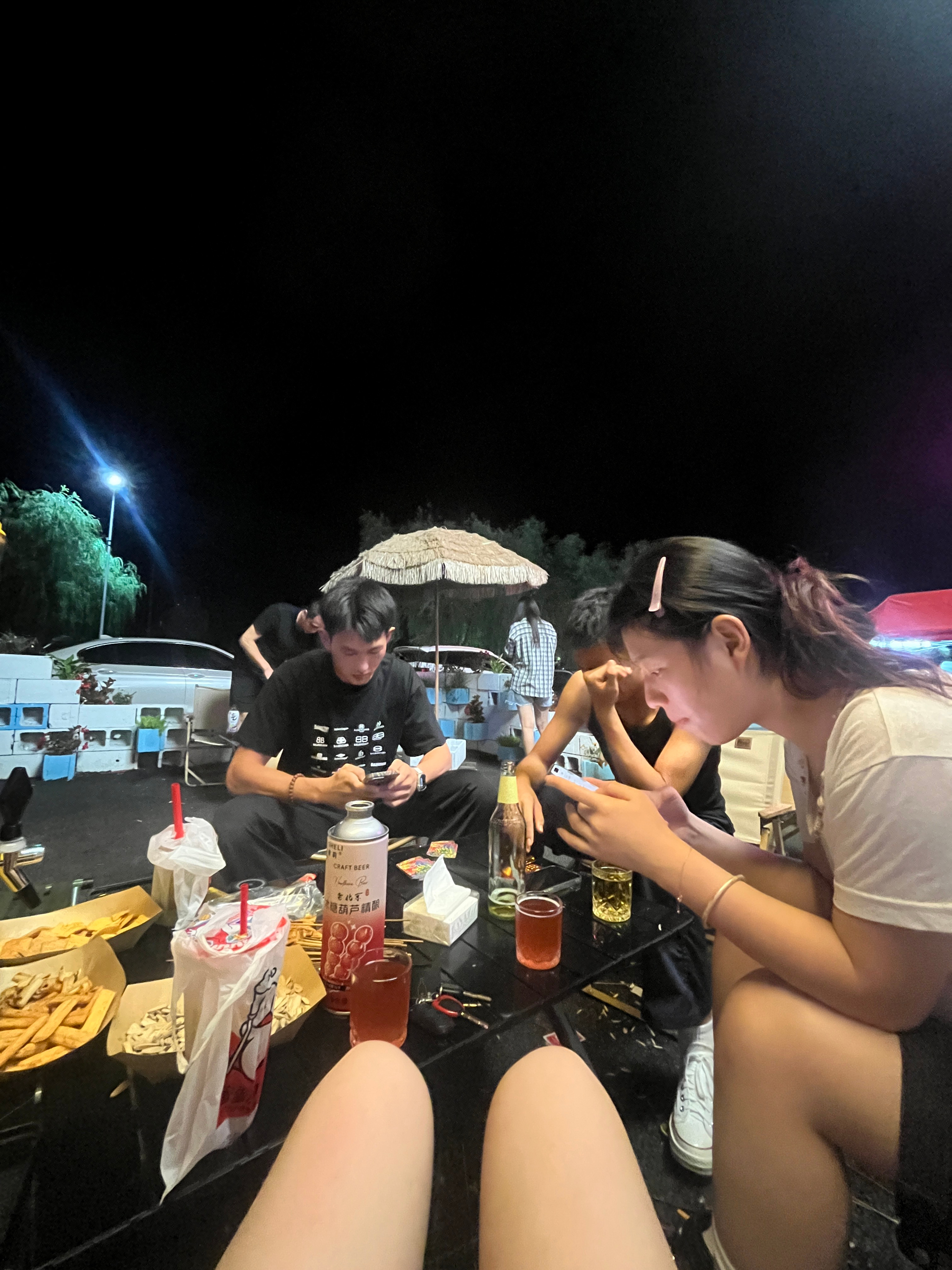 笑死我了[干杯] ​​​