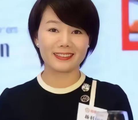 1994年，四川一女子为给哥哥还债，不惜陪伴老板 24 年，没想到老板后来大手一