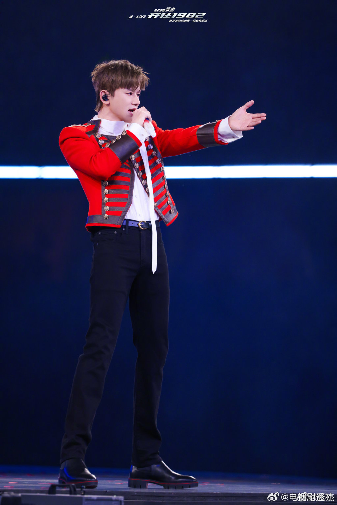 鸟巢第二场圆满！列车开场、机甲共舞、百人舞团，全场大合唱太燃，16场纪录继续书写