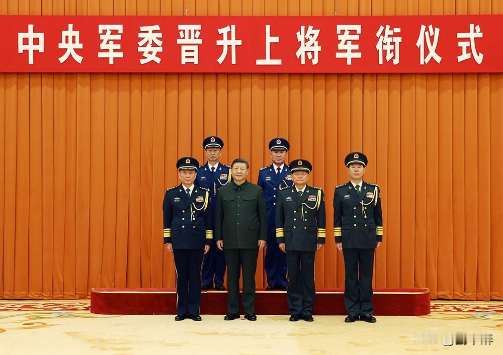 东部战区司令员杨志斌、中部战区司令员韩胜延，晋升上将！

杨志斌，1963年出生