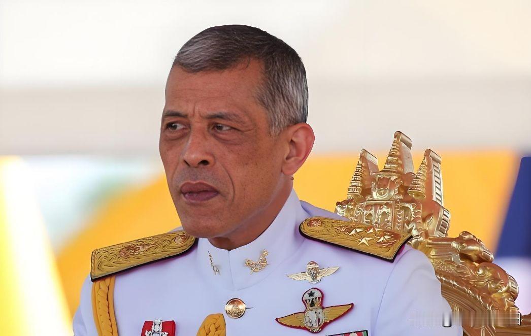 泰王一动必有妖！

柬埔寨的孤立，早就是注定的结局！泰王这种级别的，平时大门不出