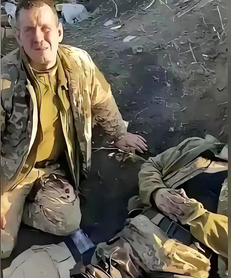 俄罗斯🇷🇺当局，为了解决人员短缺问题，抽调非战斗兵种参战，据专家报告，俄军因