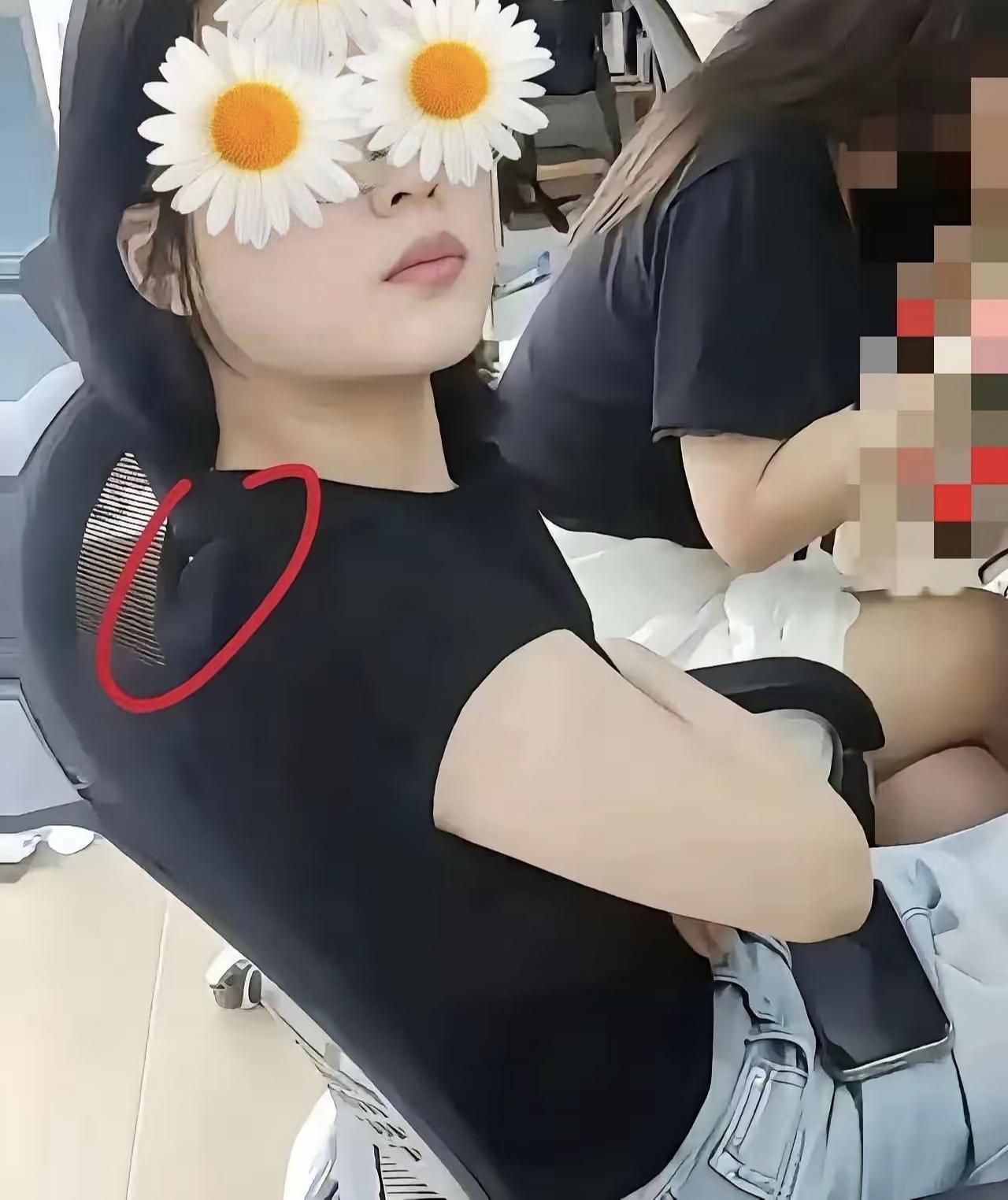 连衣服都舍不得剪吊牌，难怪会白嫖几十块外卖，原来这是个惯犯啊。
 
之前杭州这名