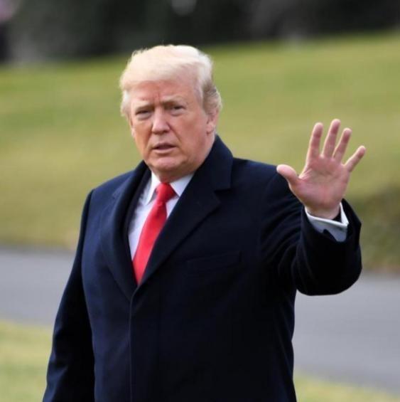 特朗普再次放话，中国怎么收回台湾是他们的自由，但自己只有一个要求，就是别在我眼皮