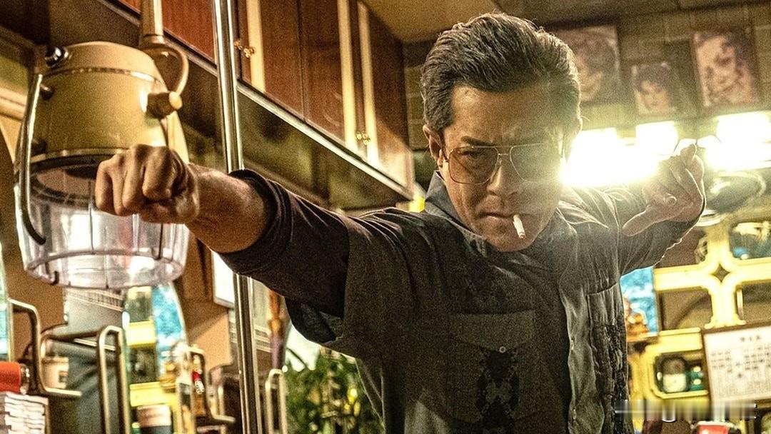 💖九龙城寨之围城︱龙卷风古天乐型到炸裂，电影VS港漫造型终极对比！
💖香港黑