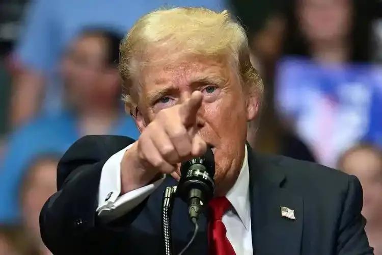 伊朗同意跟美国谈判，又进入特朗普的舒适区了，看他怎么表演吧？战场上得不到的，谈判