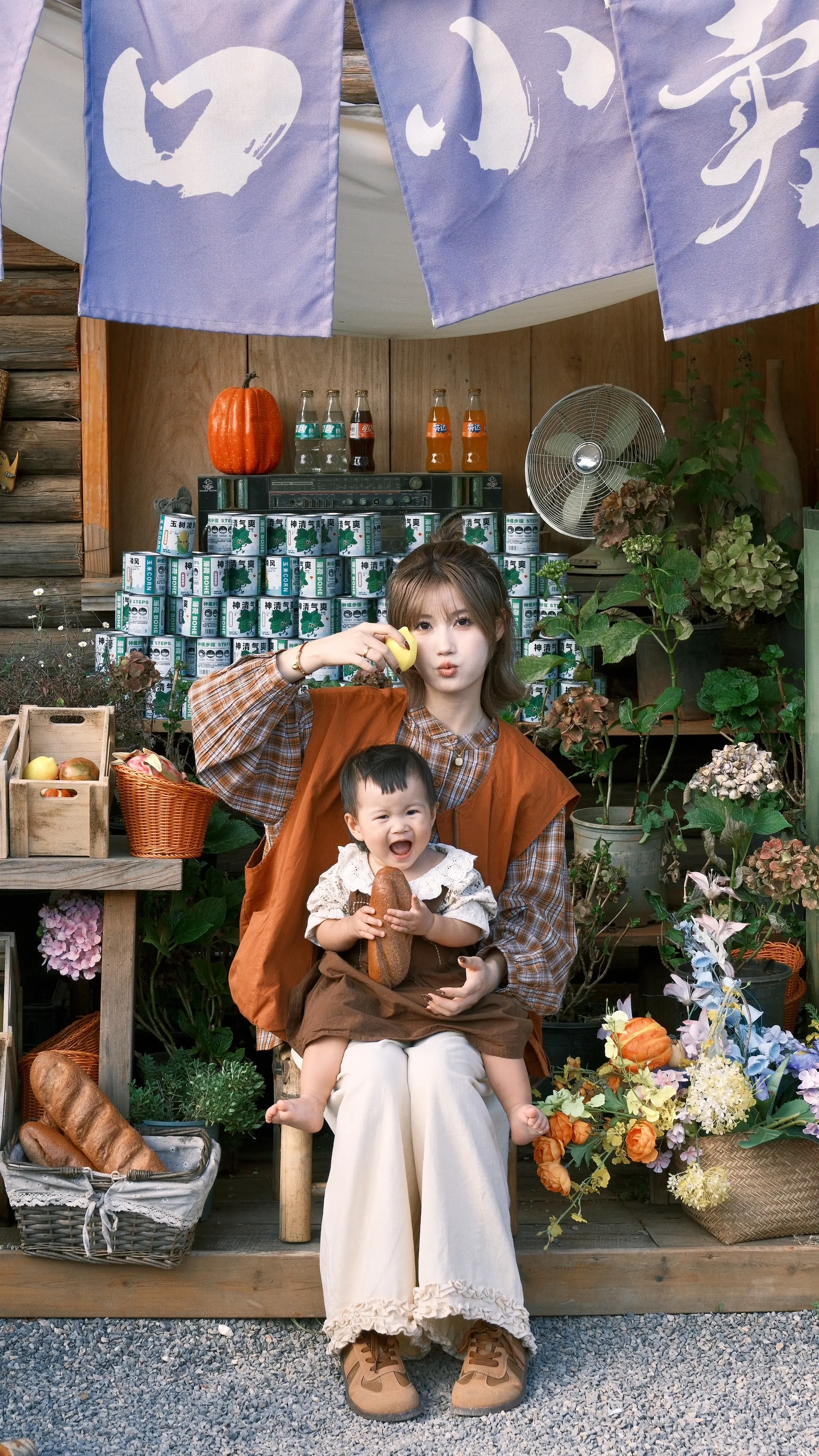 卷卷一岁看到的风景我用了21年 带娃旅游确实很麻烦 但看到她开心的样子...