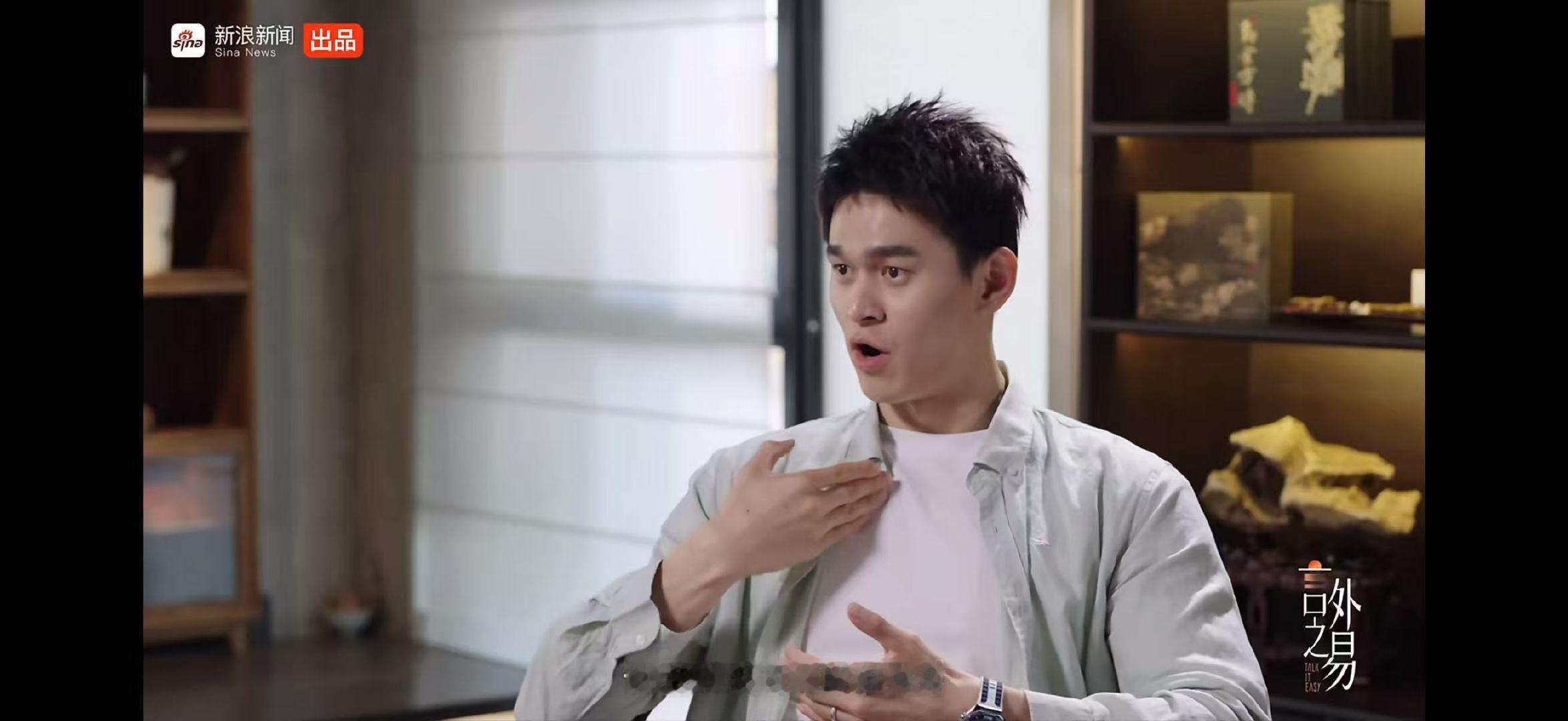 孙杨否认妈妈要求豪车 易立竞把孙杨聊哭了 孙杨正面回应“妈妈要豪车”传闻，从来就