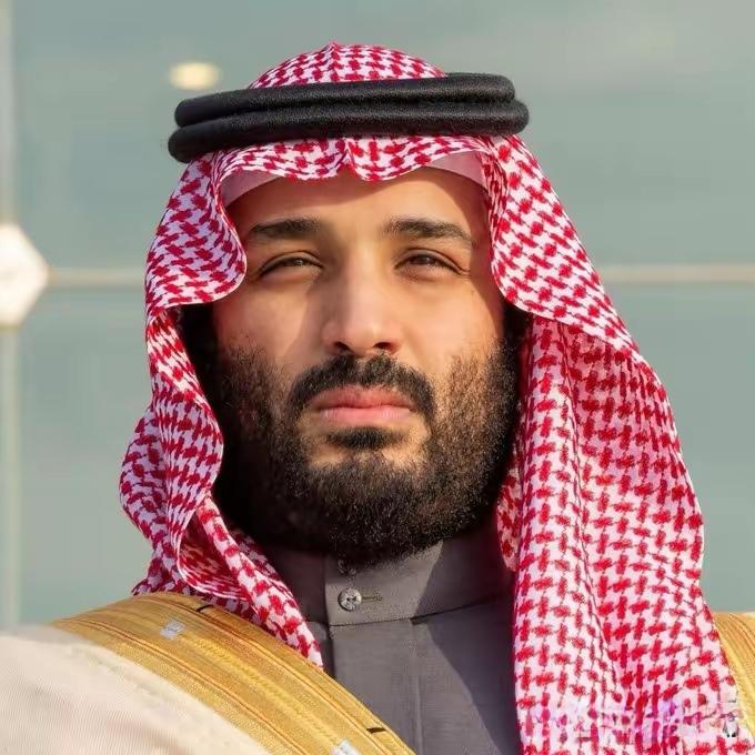 “所有美国公民立刻马上离开沙特！”美国驻利雅得大使馆发布消息，要求美国人不要在沙