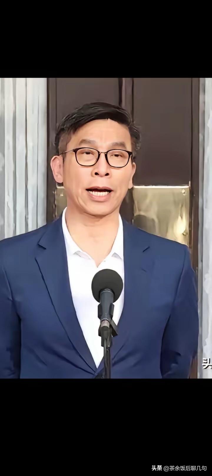 钟佳滨竟然叫嚣台湾人不愿意去中国大使馆当中国人撤离！

钟佳滨、王定宇、梁文杰这