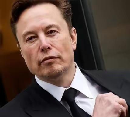 马斯克无情的说：“不要触碰中国的底线，中国仅用40年，就从全球工业产值8%到如今