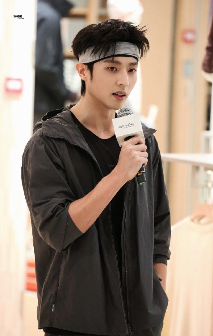 见到陈靖可没有不爱的义务谁能拒绝陈靖可！发带一戴帅到犯规，少年感男友力双在线，运