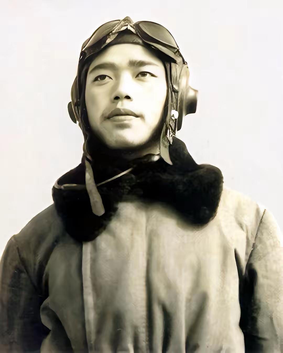 1952年，在朝鲜打下9架美军飞机的王牌飞行员赵宝桐对一个女记者一见钟情，空军司