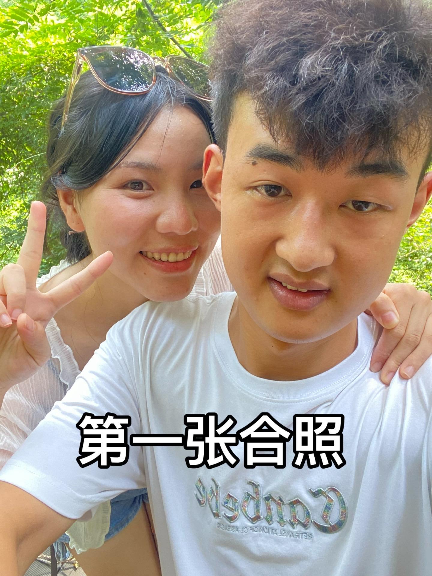 我始终会觉得一段好的感情应该是能够共同滋养到两个人……